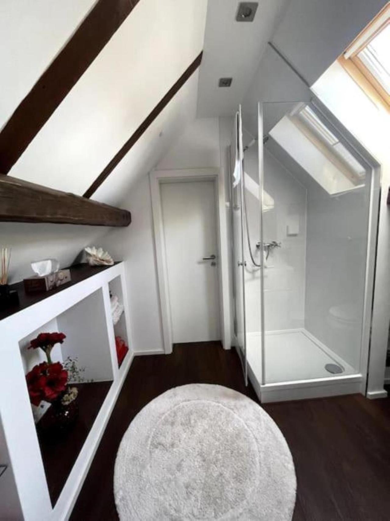 Ferienwohnung Im 'Schmoller - Hof' Нойштадт-ан-дер-Вайнштрасе Экстерьер фото